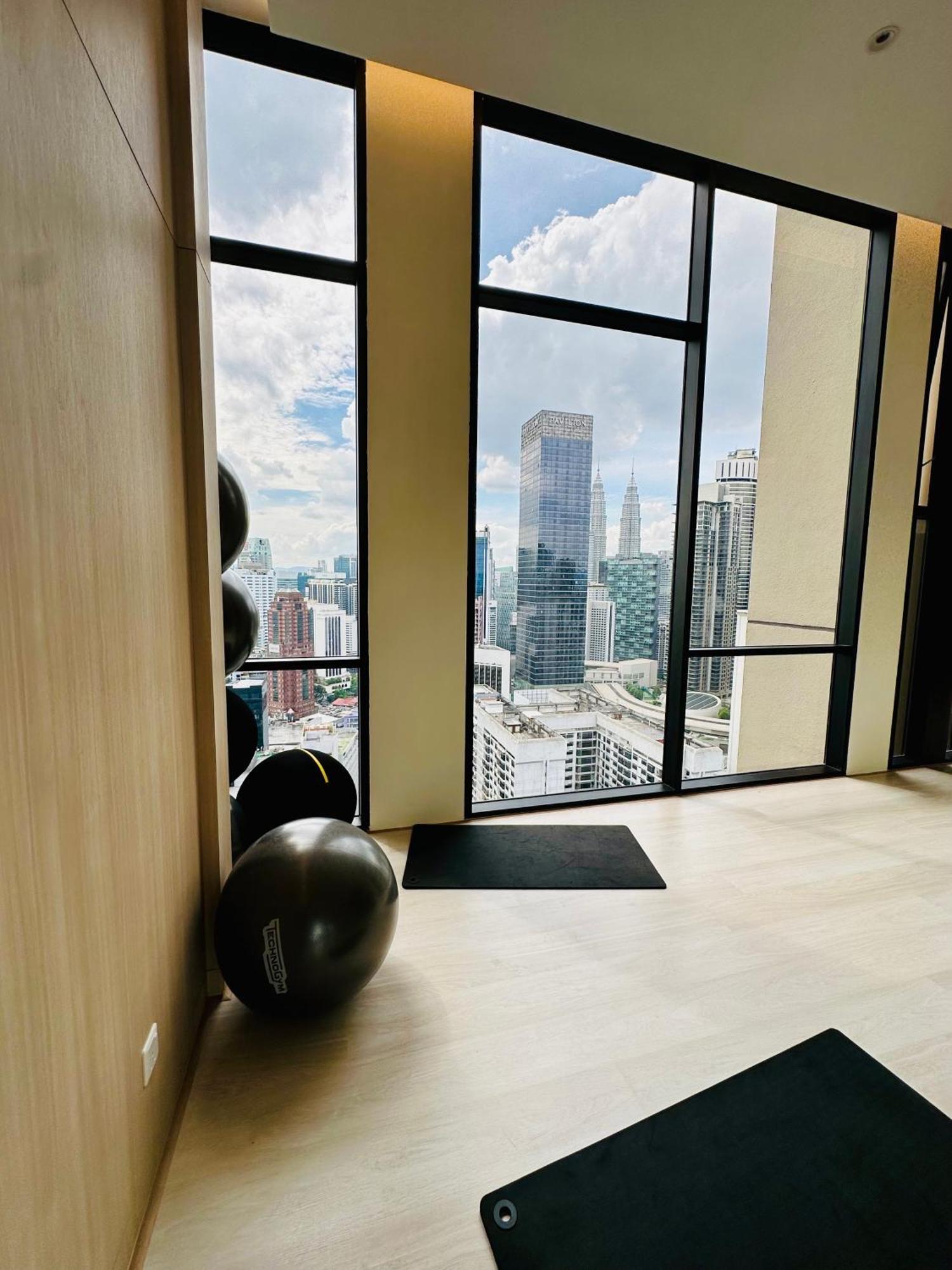 Klcc Suites At Axon Residence Куала-Лумпур Экстерьер фото