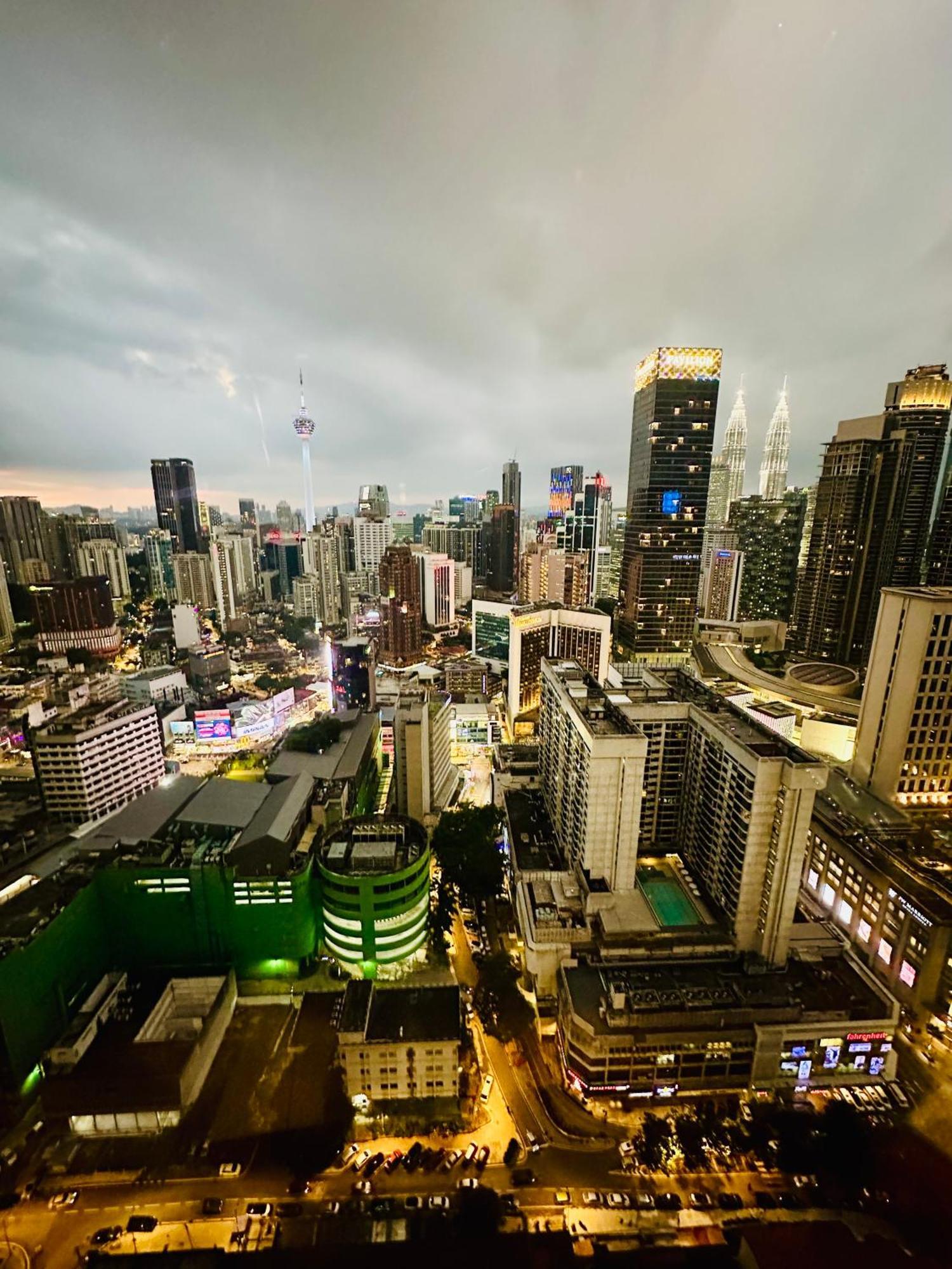 Klcc Suites At Axon Residence Куала-Лумпур Экстерьер фото