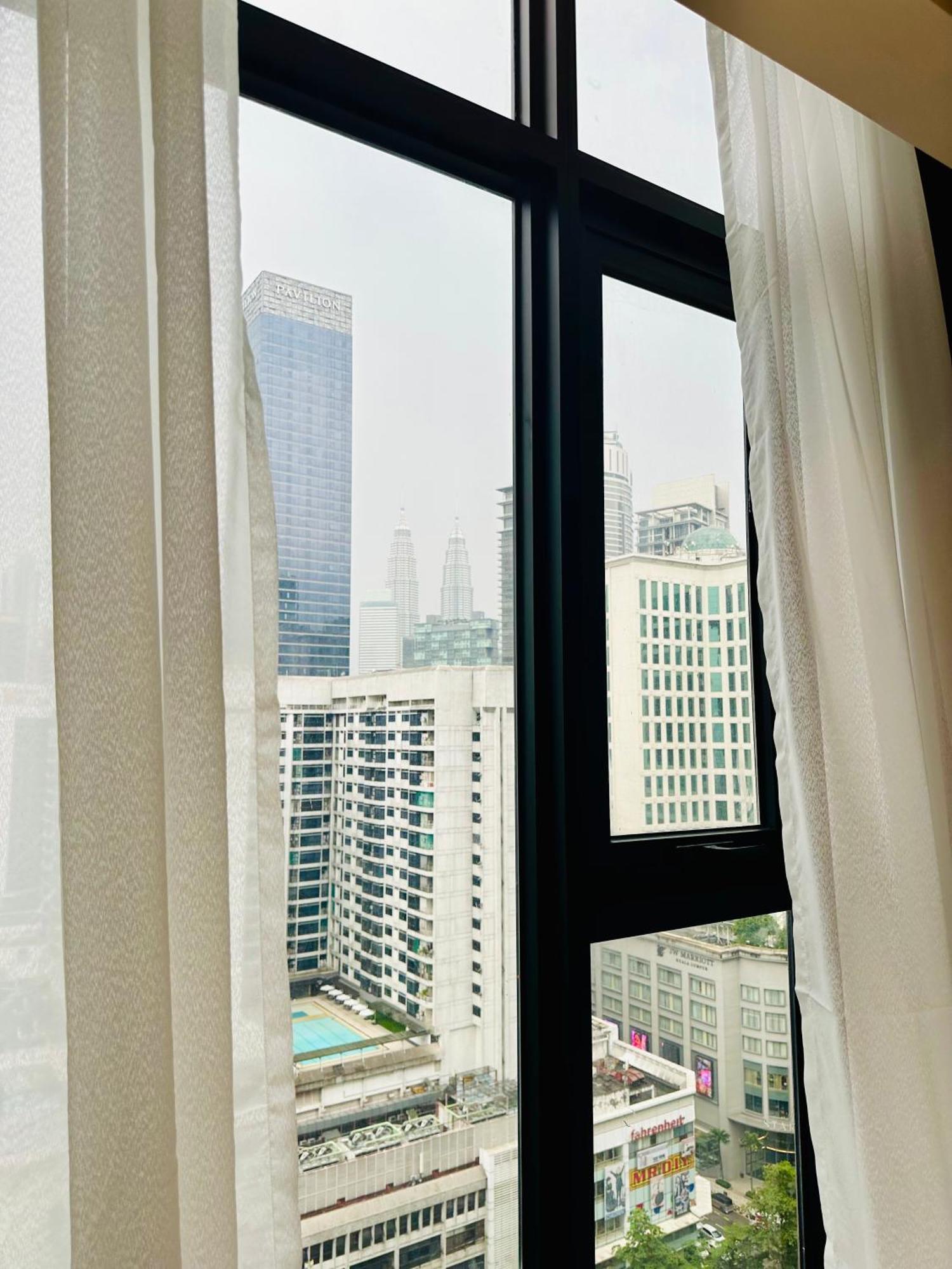 Klcc Suites At Axon Residence Куала-Лумпур Экстерьер фото