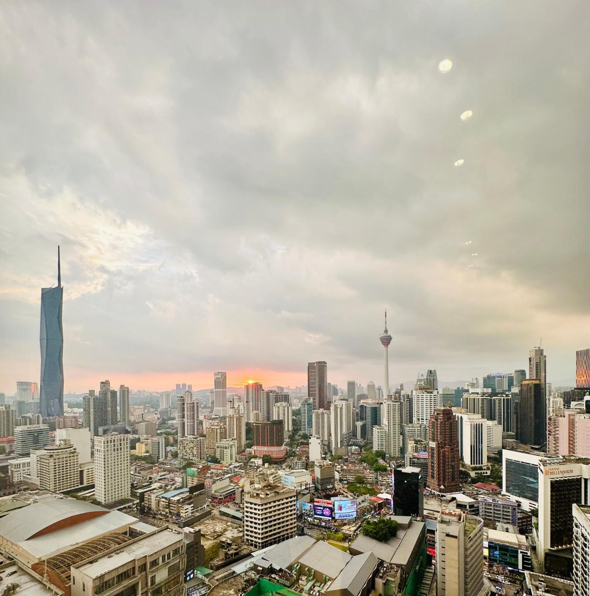 Klcc Suites At Axon Residence Куала-Лумпур Экстерьер фото